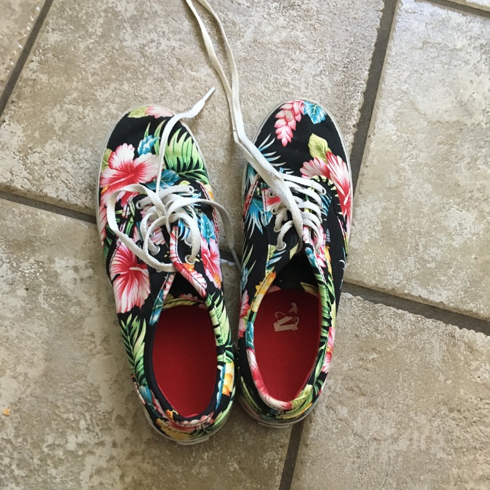 tropical print vans